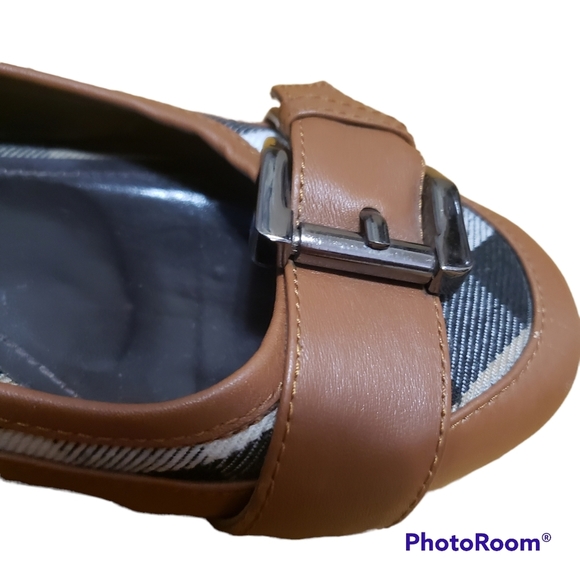 Burberry Shoes Plaid Buckle Flats - Picture 3 of 9